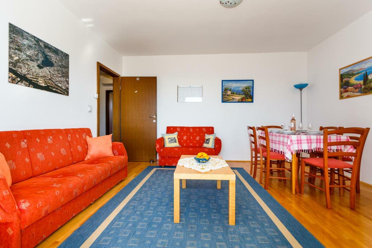 Apartment Anton คิร์ก ภายนอก รูปภาพ